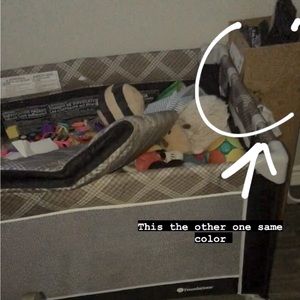 selling a play in lay for your kids it’s a play pen & they also can sleep in it